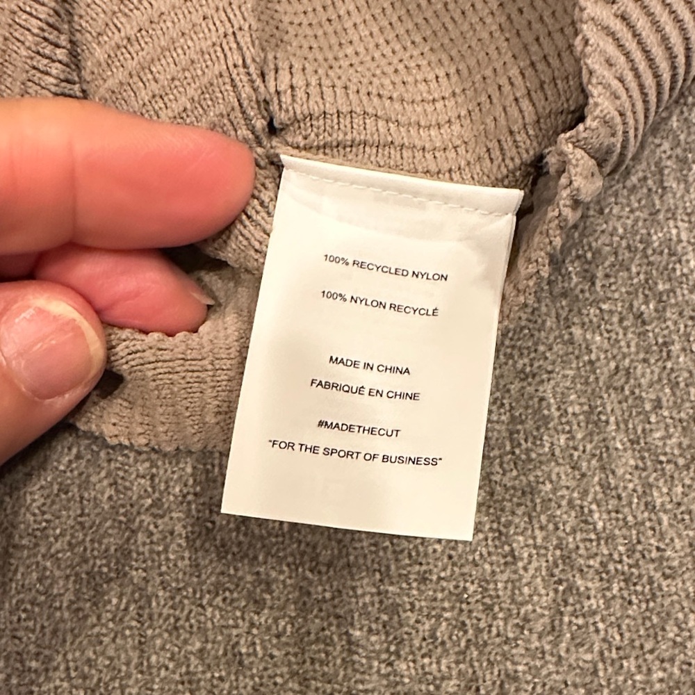 Cuts Stone Ribbed Tank Top - Picture 7 of 7